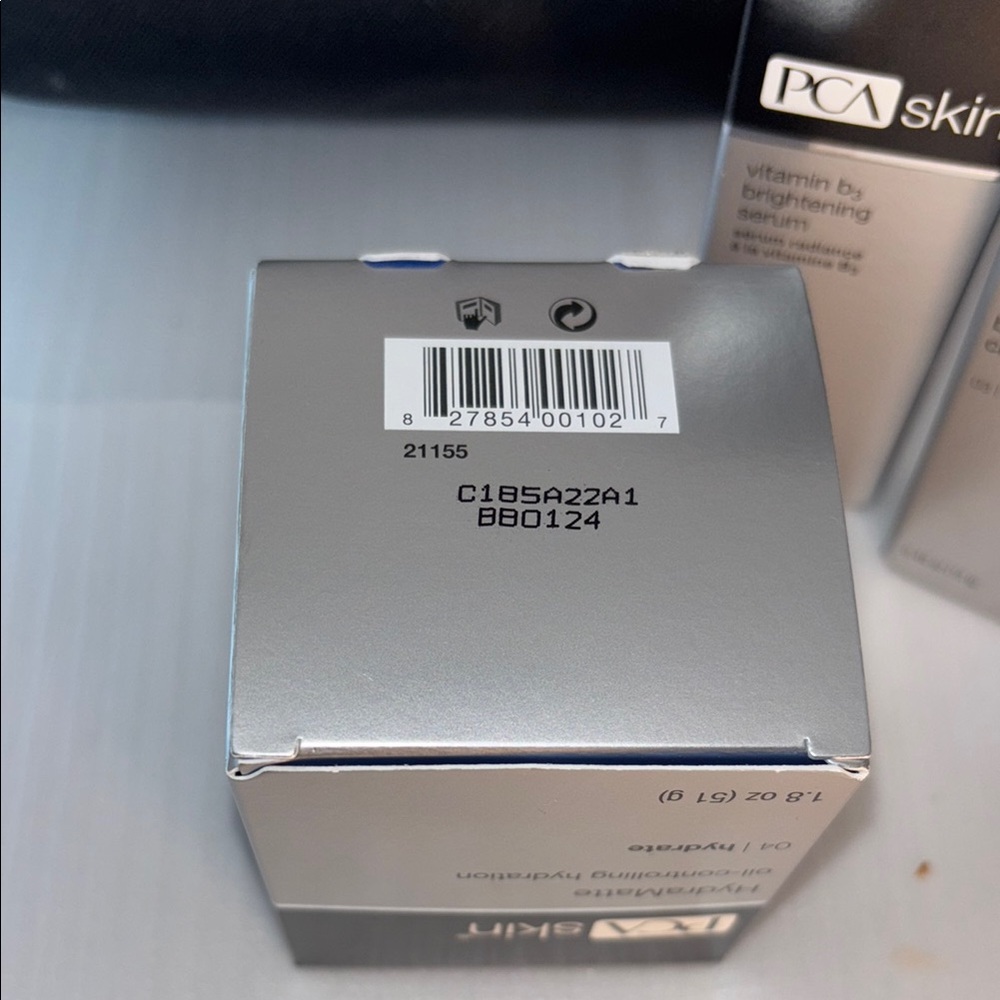 PCA Skin HydraMatte and Vitamin B3 Skincare Set NWT - Picture 5 of 8
